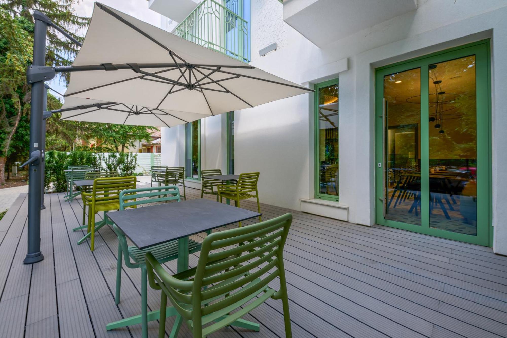 Luna Residence Villa Timisoara Ngoại thất bức ảnh